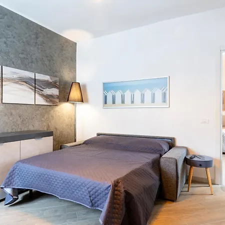 Modern Near Station! * Livorno